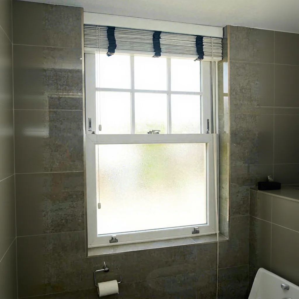 High Quality Bathroom Manual Lift Sliding Window Windproof Rainproof Tempered and Shatterproof Glass Single Hung Windows
High Quality Bathroom Manual Lift Sliding Window Windproof Rainproof Tempered and Shatterproof Glass Single Hung Windows
