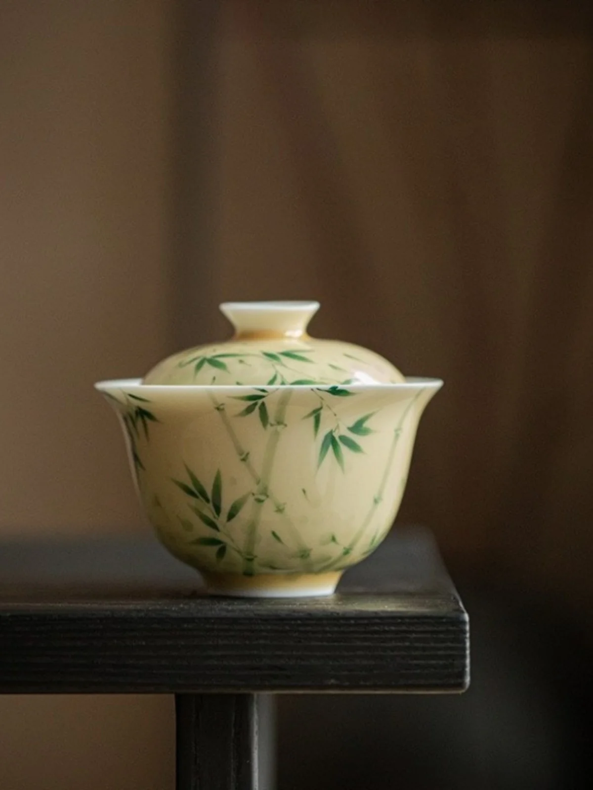 Hand-Painted Yellow Origin Glaze Bamboo Cerc Tea Set Gongfu Tea Bowl Thin Walled Covered Bowl Tea Brewing Small Bowl
Hand-Painted Yellow Origin Glaze Bamboo Cerc Tea Set Gongfu Tea Bowl Thin Walled Covered Bowl Tea Brewing Small Bowl
