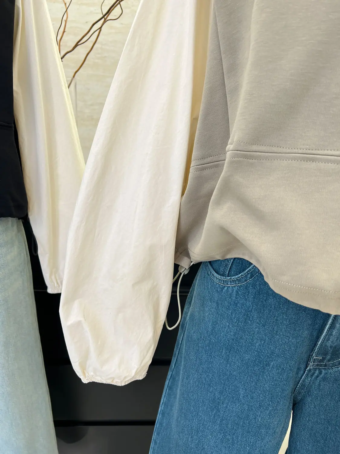 Женские толстовки Y2K Топы Современные девичьи цветы Kawaii Boho Трицветные Простые с буквенным принтом Простые средней длины Интересные
Женские толстовки Y2K Топы Современные девичьи цветы Kawaii Boho Трицветные Простые с буквенным принтом Простые средней длины Интересные