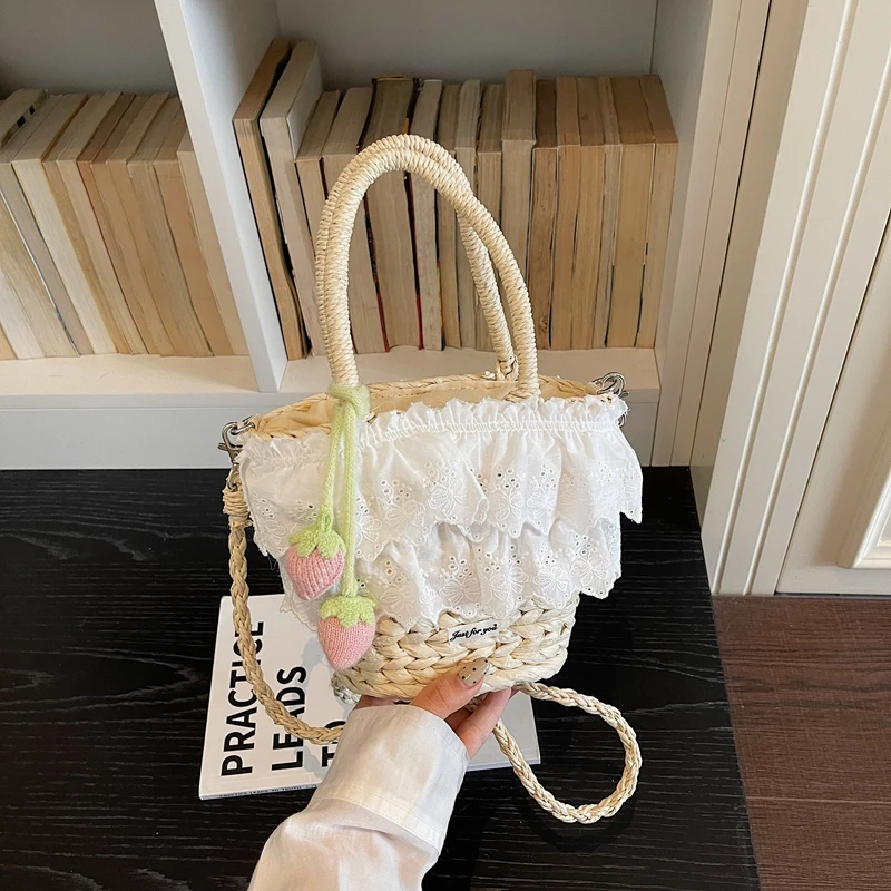 2026 Sweet Strawberry Decor Straw Bucket Bag Women Lace Ruffle Handwoven Tote Bag Crossbody & Top Handle Bag for Summer Beach
2026 Sweet Strawberry Decor Straw Bucket Bag Women Lace Ruffle Handwoven Tote Bag Crossbody & Top Handle Bag for Summer Beach