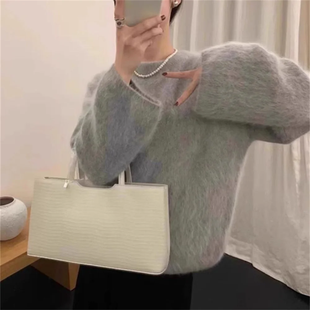 Women O Neck Thick Long Sleeve Warm Sweater Elegant Lady Autumn Winter Soft Mohair Knitted Loose Pullover
Women O Neck Thick Long Sleeve Warm Sweater Elegant Lady Autumn Winter Soft Mohair Knitted Loose Pullover