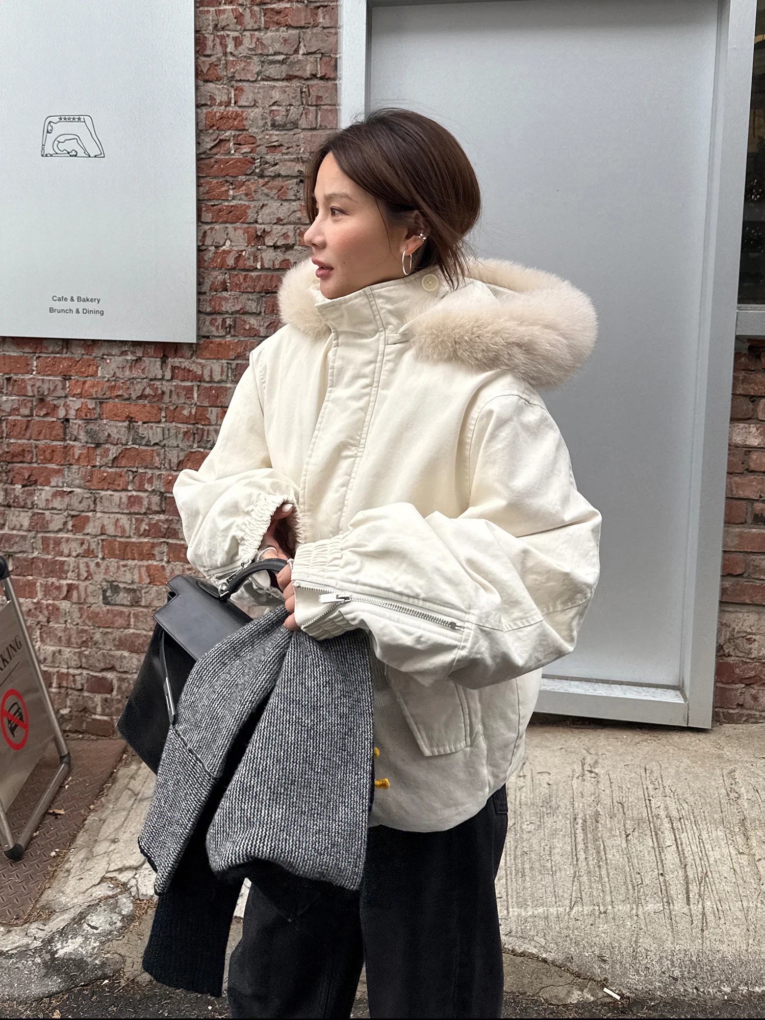 WXLSTUDIO 24 Nylux Snow House Waed Texture 90 White Du down Fur Collar Hooded down Jaet Women's Commute Sle Coat
WXLSTUDIO 24 Nylux Snow House Waed Texture 90 White Du down Fur Collar Hooded down Jaet Women's Commute Sle Coat