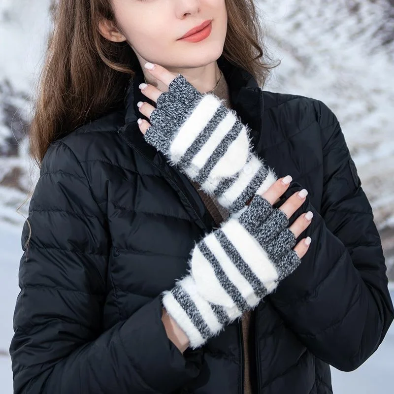 Winter Knitted Gloves Couple Half Finger Flip Cover Writing Warmth Knitting Woolen Mittens Medium Thickness Non-Disposable
Winter Knitted Gloves Couple Half Finger Flip Cover Writing Warmth Knitting Woolen Mittens Medium Thickness Non-Disposable