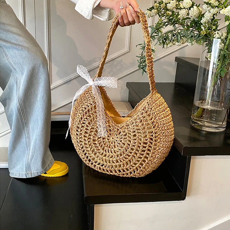 Straw Woven With Lase Bow Shoulder Bag Women Casual Large-capacity Half-moon Handbag Summer Vacation Handwoven Beach Bag
Straw Woven With Lase Bow Shoulder Bag Women Casual Large-capacity Half-moon Handbag Summer Vacation Handwoven Beach Bag