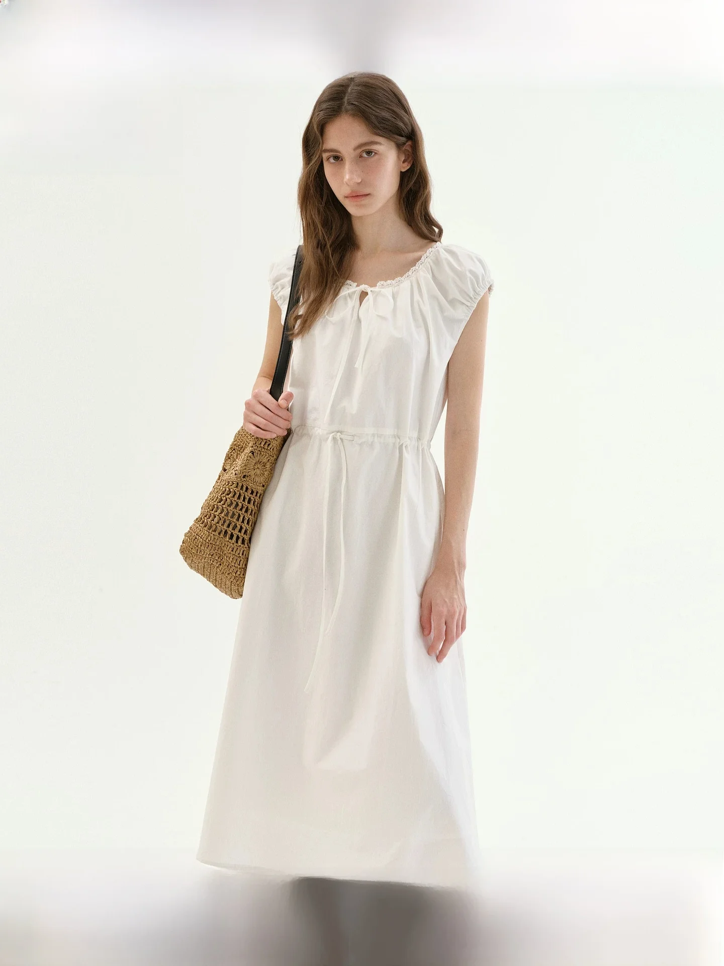Fano Simple Relaxing White Dress Women's Spring New Style Ruffle Collar Drawstring Slim Long Skirt Commute Pure Color Cotton
Fano Simple Relaxing White Dress Women's Spring New Style Ruffle Collar Drawstring Slim Long Skirt Commute Pure Color Cotton
