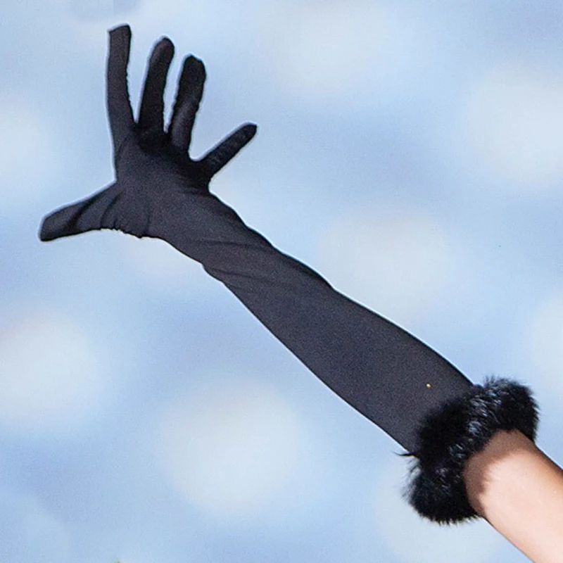 2022 New Latin Dance Accessories For Women Ballroom Dance Competition Wear Black Fleece Patchwork Gloves Practice Wear SL6180
2022 New Latin Dance Accessories For Women Ballroom Dance Competition Wear Black Fleece Patchwork Gloves Practice Wear SL6180