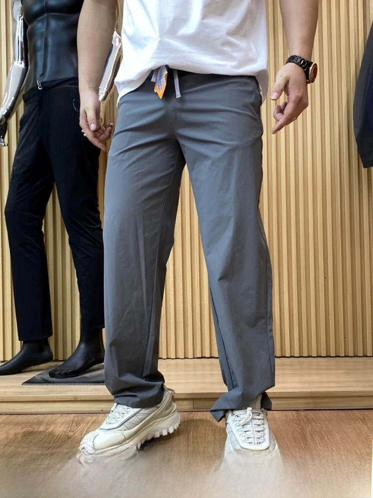 Quick Dry Breathable Men's Outdoor Lightweight Comfortable Straight Leg Casual Pants Spring Summer Fashionable Nylon Fabric
Quick Dry Breathable Men's Outdoor Lightweight Comfortable Straight Leg Casual Pants Spring Summer Fashionable Nylon Fabric