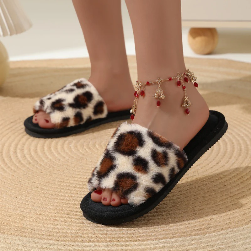 Warm Fluffy Furry Slippers Women Lightweight Flat Heels Fur Slides Woman Autumn Winter Open Toe Non Slip Home Floor Shoes
Warm Fluffy Furry Slippers Women Lightweight Flat Heels Fur Slides Woman Autumn Winter Open Toe Non Slip Home Floor Shoes