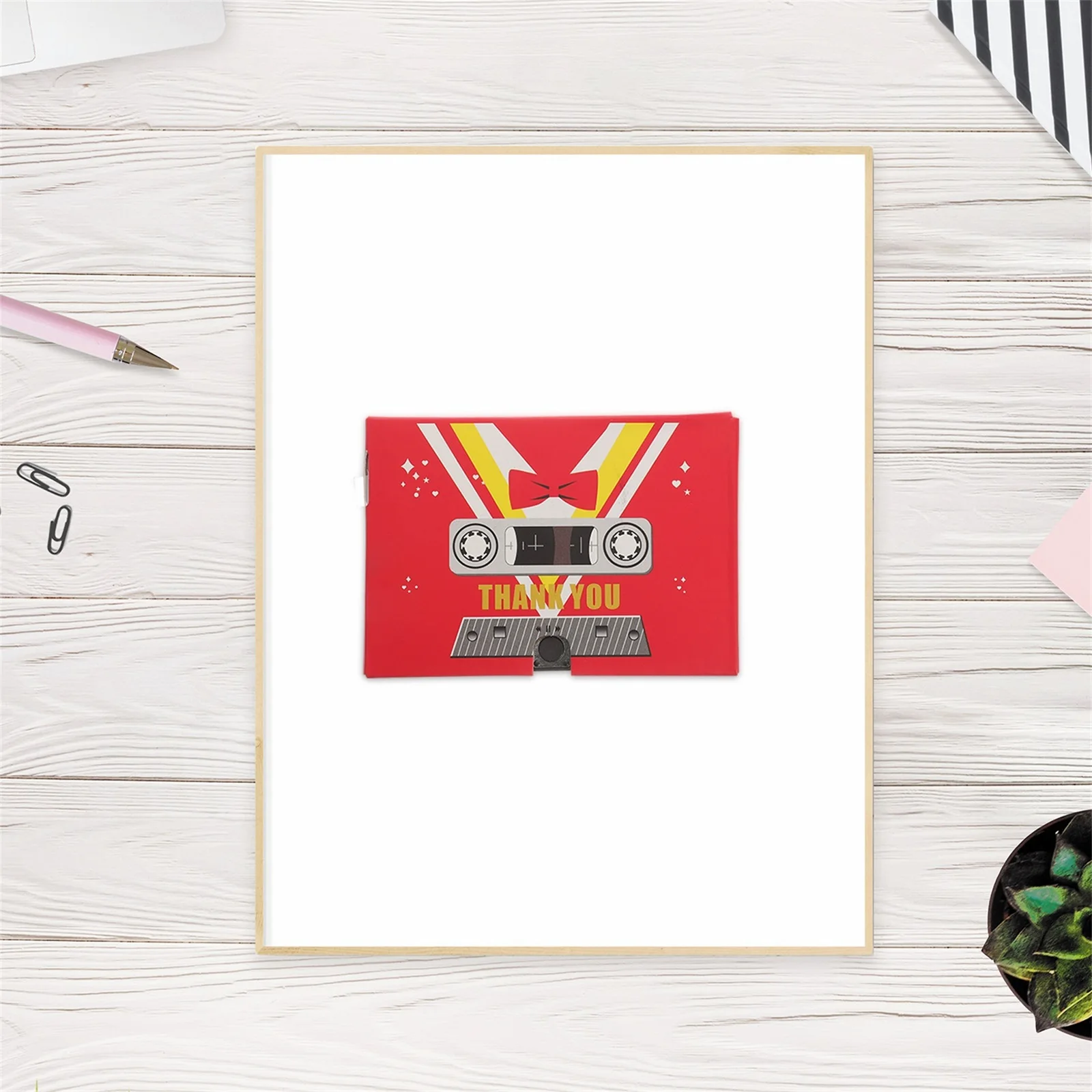 Recordable Graduation Greeting Cards Thickened Paper Design Congratulations Recording Cards Party Gift Blessing Letters
Recordable Graduation Greeting Cards Thickened Paper Design Congratulations Recording Cards Party Gift Blessing Letters