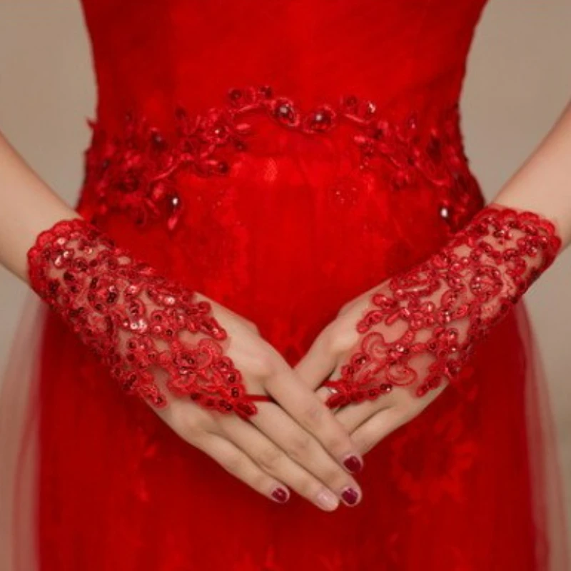 Personality Trend Fashion Bridal Wedding Lace Hook Bead Embroidered Beaded Gloves New Short Wedding Dress with Gloves
Personality Trend Fashion Bridal Wedding Lace Hook Bead Embroidered Beaded Gloves New Short Wedding Dress with Gloves