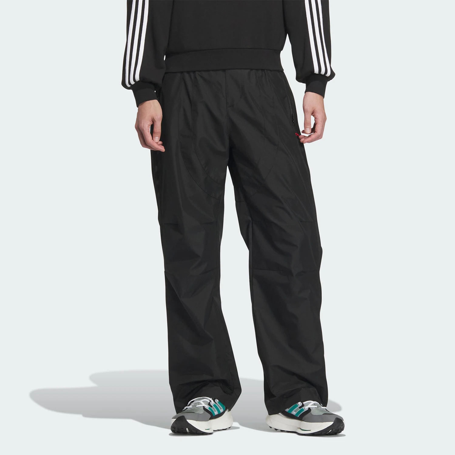 Оригинальные мужские тканые свободные дышащие спортивные брюки Adidas JN5827
Оригинальные мужские тканые свободные дышащие спортивные брюки Adidas JN5827