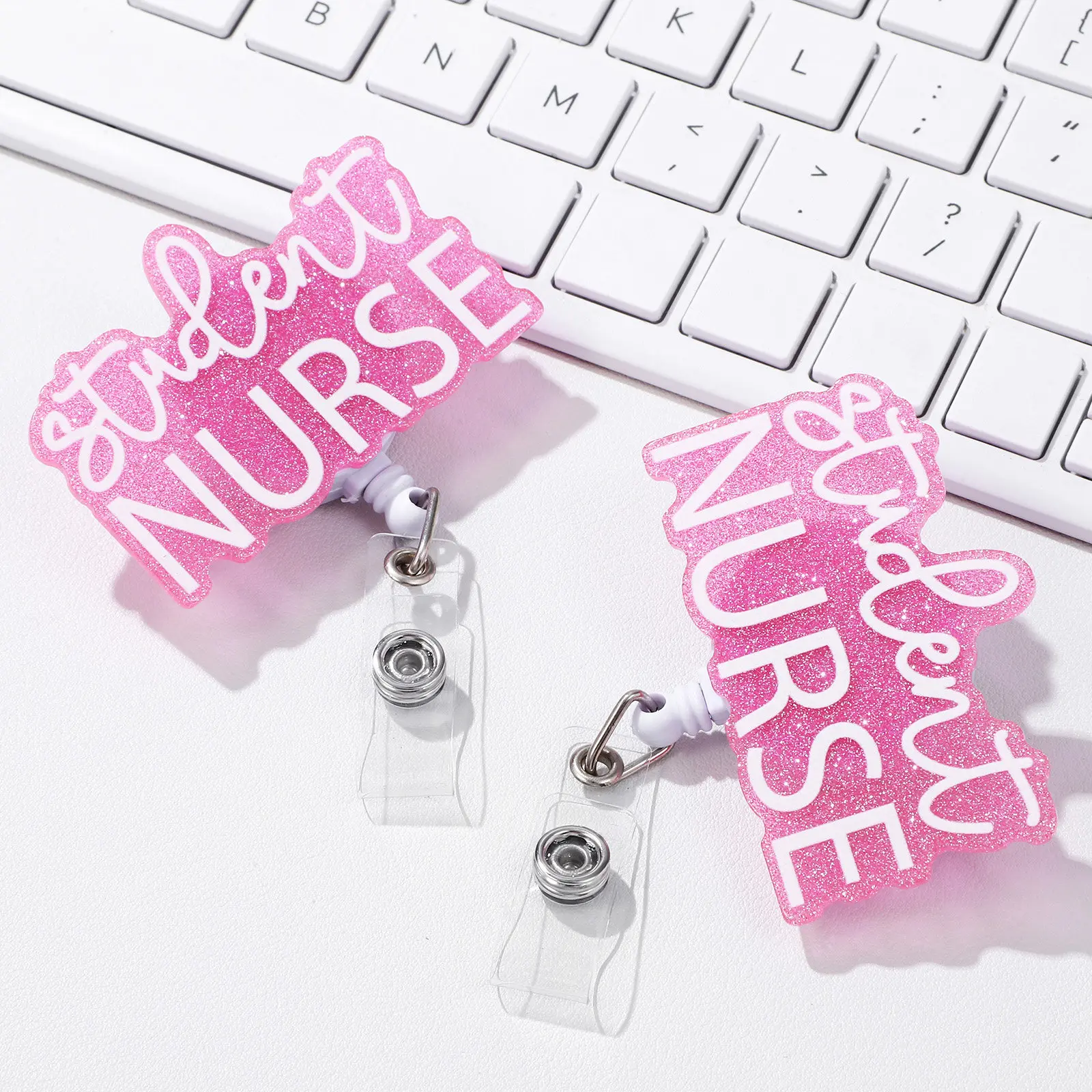 2Pcs Fashionable Acrylic Retractable Badge Holder Reel for Nurses Doctors Staff Student Nurses Easy Attach Versatile Use
2Pcs Fashionable Acrylic Retractable Badge Holder Reel for Nurses Doctors Staff Student Nurses Easy Attach Versatile Use