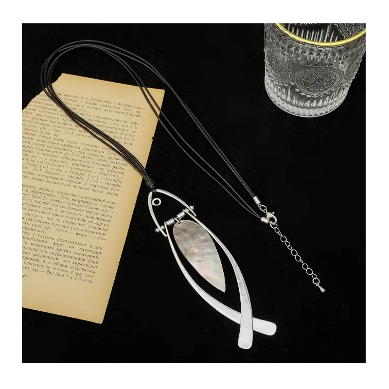 Special for New Necklaces, Jewelry, Fashion and High-end Sweater Chain Accessories.
Special for New Necklaces, Jewelry, Fashion and High-end Sweater Chain Accessories.