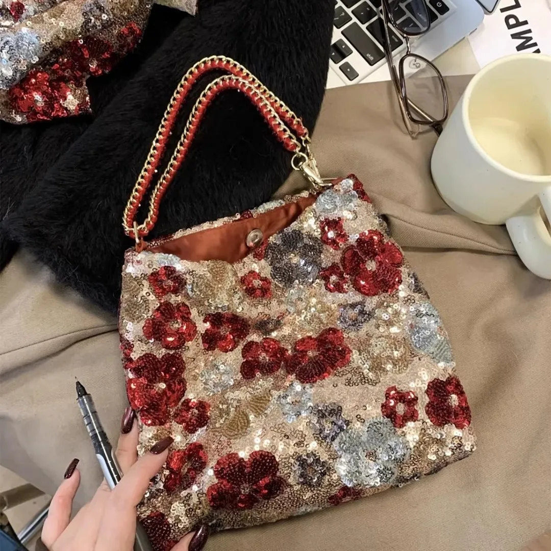 2026 Luxury Red Sequin Flower Handbags for Women Wedding Party Bridal Tote Handbag Summer Banquet Prom Underarm Shoulder Bags
2026 Luxury Red Sequin Flower Handbags for Women Wedding Party Bridal Tote Handbag Summer Banquet Prom Underarm Shoulder Bags