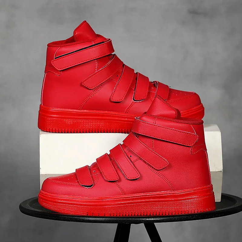 2024 Brand Men High Top Shoes Fashion Red Mens Sneakers Leather Casual Breathable Skateboard Sneakers Men Flat Vulcanized Shoe
2024 Brand Men High Top Shoes Fashion Red Mens Sneakers Leather Casual Breathable Skateboard Sneakers Men Flat Vulcanized Shoe