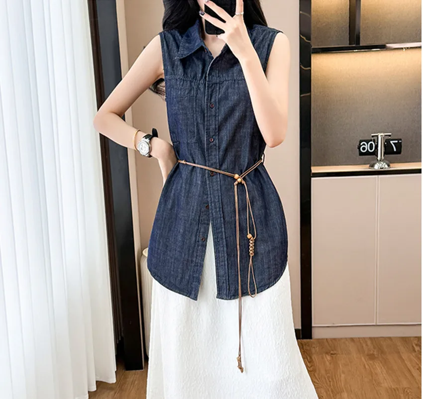 Fashion Chic French Summer Single Breasted Soft Denim Shirt Tops New 2025 Elegant Women Lapel Sleeveless Lace Up Loose Blouses
Fashion Chic French Summer Single Breasted Soft Denim Shirt Tops New 2025 Elegant Women Lapel Sleeveless Lace Up Loose Blouses