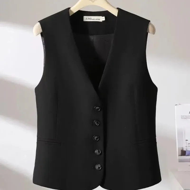 Women's V-Neck Sleeveless Blazer Vest Casual Commute Slim Fit Suit Waistcoat
Women's V-Neck Sleeveless Blazer Vest Casual Commute Slim Fit Suit Waistcoat