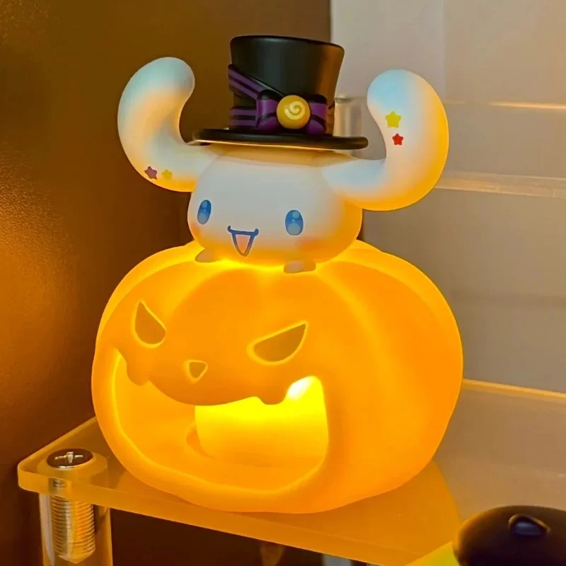 Подлинная серия Sanrio Troublemaker, тыквенный ночник, Hello Kitty Kuromi Pochacco, мелодия, орнамент, игрушка, настольные украшения, подарки
Подлинная серия Sanrio Troublemaker, тыквенный ночник, Hello Kitty Kuromi Pochacco, мелодия, орнамент, игрушка, настольные украшения, подарки