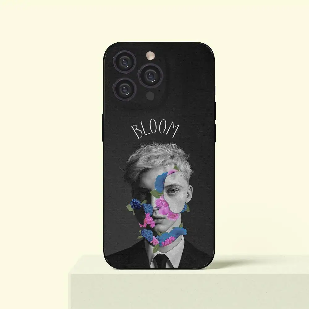 T-Troye SivanS Phone Case For IPhone 16 16e Plus Pro MAX15 14 13 12 11 XSmax Soft Black Case
T-Troye SivanS Phone Case For IPhone 16 16e Plus Pro MAX15 14 13 12 11 XSmax Soft Black Case