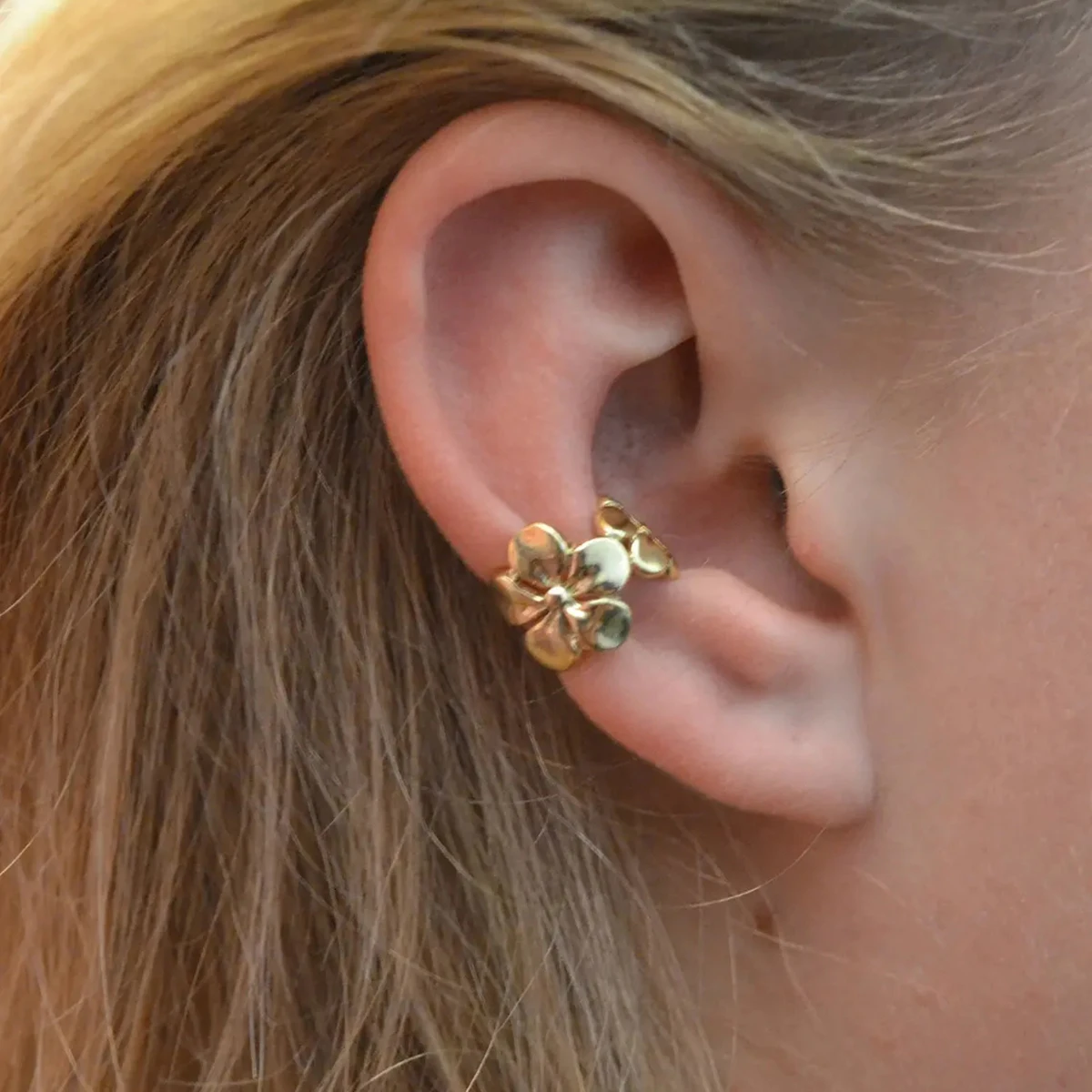 Uworld Conch Ear Cuff Ear Wrap Hawaiian Ear Cuff Flower Ear Clip Stackable Women's Accessories Gift for Her
Uworld Conch Ear Cuff Ear Wrap Hawaiian Ear Cuff Flower Ear Clip Stackable Women's Accessories Gift for Her
