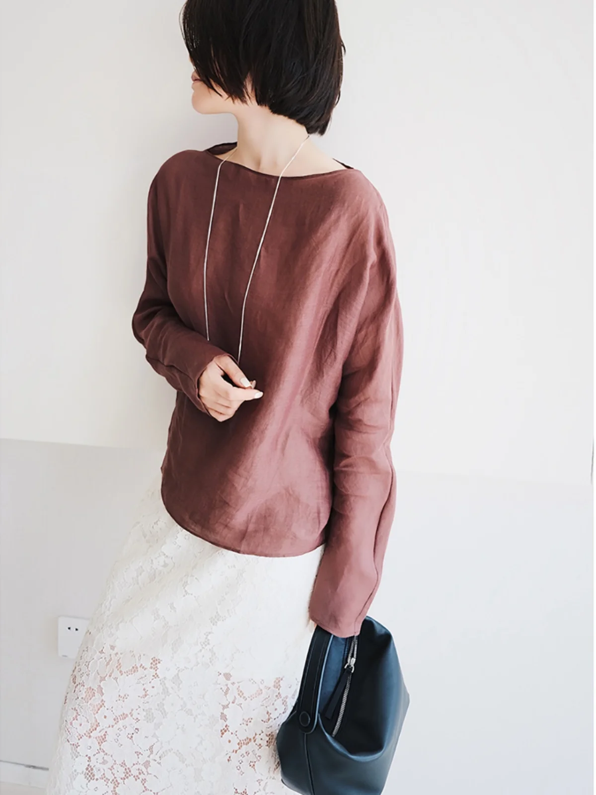 Lightweight Flax Long Sleeve One-Shoulder Neckline Crew Neck Shirt UV Protection Commute Style Loose Fit Summer 2024 Women's ...
Lightweight Flax Long Sleeve One-Shoulder Neckline Crew Neck Shirt UV Protection Commute Style Loose Fit Summer 2024 Women's ...