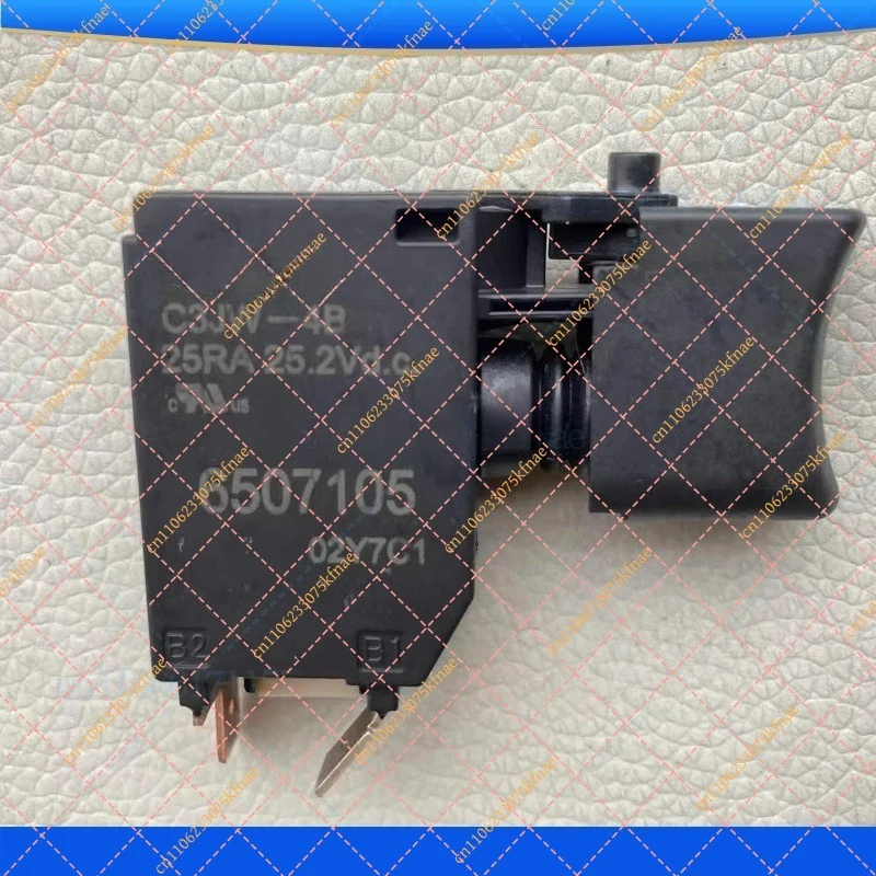 OEM Trigger Switch for Makita DTW1001 & DTW1002 Impact Wrench | Part No. 650710-5 Replacement Parts
OEM Trigger Switch for Makita DTW1001 & DTW1002 Impact Wrench | Part No. 650710-5 Replacement Parts