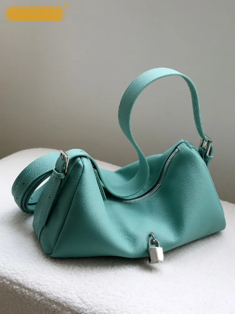 Office Ladies Single Shoulder Armpit Bag Elegant Genuine Leather Handbag Soft Cowskin Pillow Casual Fashion Women Crossbody Bags
Office Ladies Single Shoulder Armpit Bag Elegant Genuine Leather Handbag Soft Cowskin Pillow Casual Fashion Women Crossbody Bags