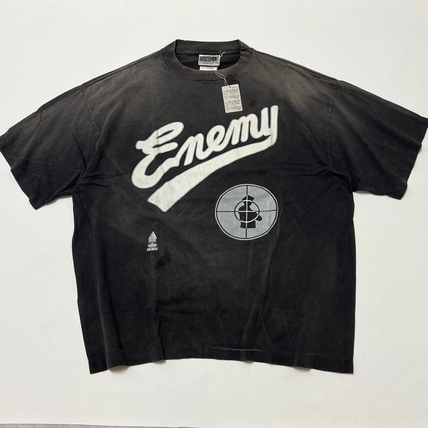 Футболка Public Enemy Collaborative New Round Ne ort Sve с винтажным принтом, молодежная, модная, из чистого хлопка, на все сезоны
Футболка Public Enemy Collaborative New Round Ne ort Sve с винтажным принтом, молодежная, модная, из чистого хлопка, на все сезоны