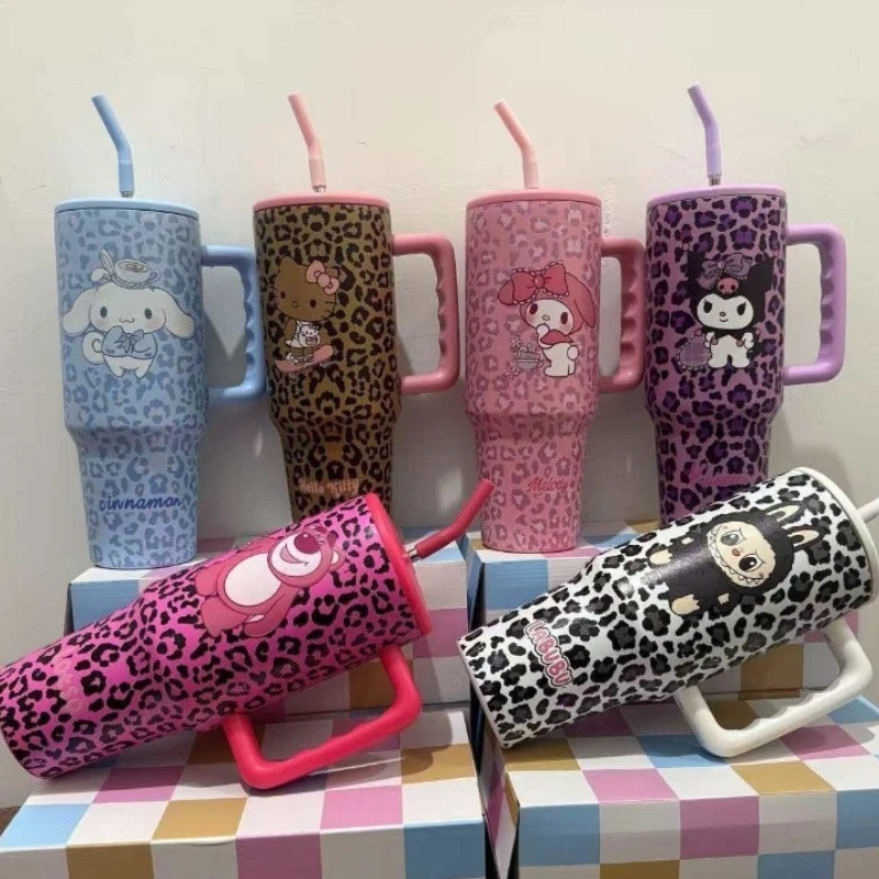 Новая соломенная термос Hello Kitty с леопардовым принтом, дорожная спортивная бутылка для воды, чашка с холодной изоляцией из нержавеющей стали, подарок для девочек
Новая соломенная термос Hello Kitty с леопардовым принтом, дорожная спортивная бутылка для воды, чашка с холодной изоляцией из нержавеющей стали, подарок для девочек