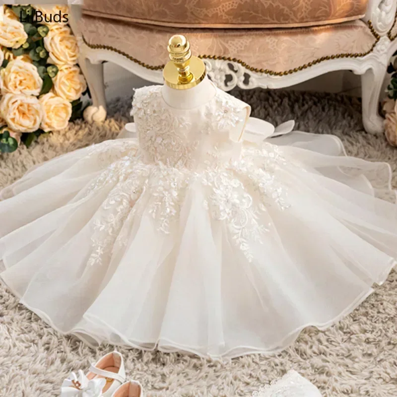 Baby Kids GIRL Dress Children's Piano Performance Small Host Flower Girl Princess Puffy Yarn Outfits BIRTHDAY WHITE DRESSES
Baby Kids GIRL Dress Children's Piano Performance Small Host Flower Girl Princess Puffy Yarn Outfits BIRTHDAY WHITE DRESSES