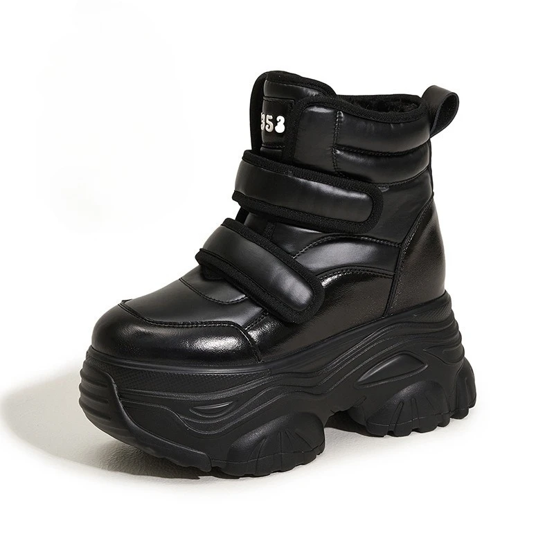 Новинка 2023 года, ботильоны 9 см, зимняя женская обувь, непромокаемые модные зимние ботинки, теплые удобные женские ботинки на платформе на толстой подошве
Новинка 2023 года, ботильоны 9 см, зимняя женская обувь, непромокаемые модные зимние ботинки, теплые удобные женские ботинки на платформе на толстой подошве