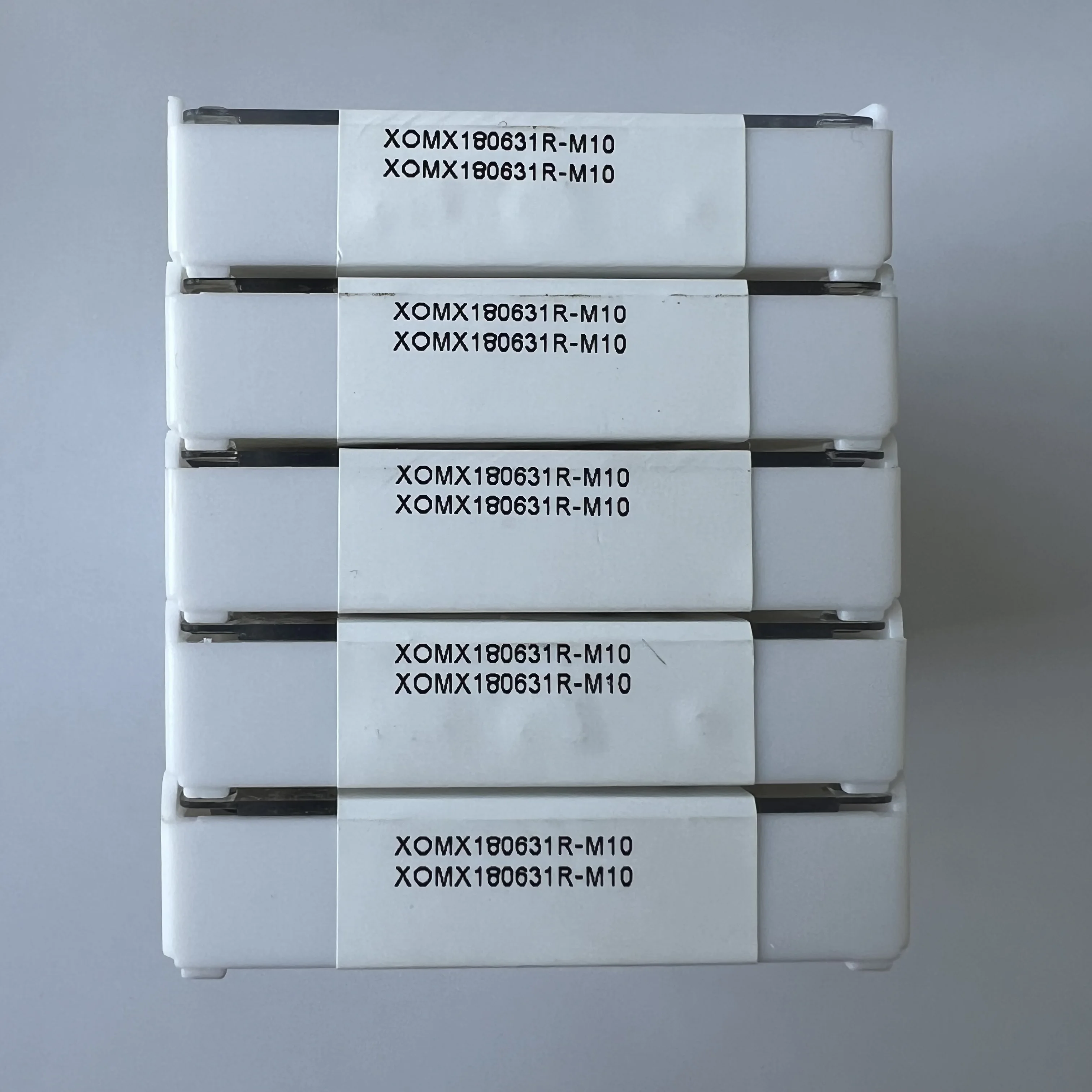 10pcs/box XOMX180631R-M10 MP3501/XOMX180631TR-M14 F40M/XOMX180650R-M10 F40M/XOMX180650R-M10 MP2050
10pcs/box XOMX180631R-M10 MP3501/XOMX180631TR-M14 F40M/XOMX180650R-M10 F40M/XOMX180650R-M10 MP2050