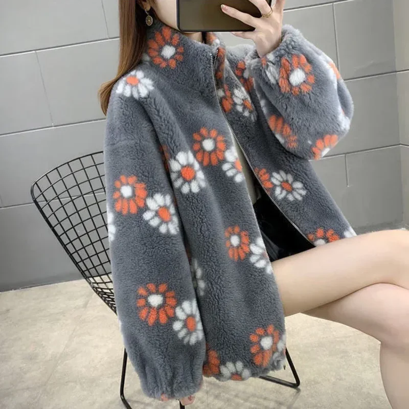 Женский кардиган на молнии с высоким воротом и цветочным принтом контрастного цвета, карманная куртка с длинными рукавами, модная повседневная куртка, топ
Женский кардиган на молнии с высоким воротом и цветочным принтом контрастного цвета, карманная куртка с длинными рукавами, модная повседневная куртка, топ