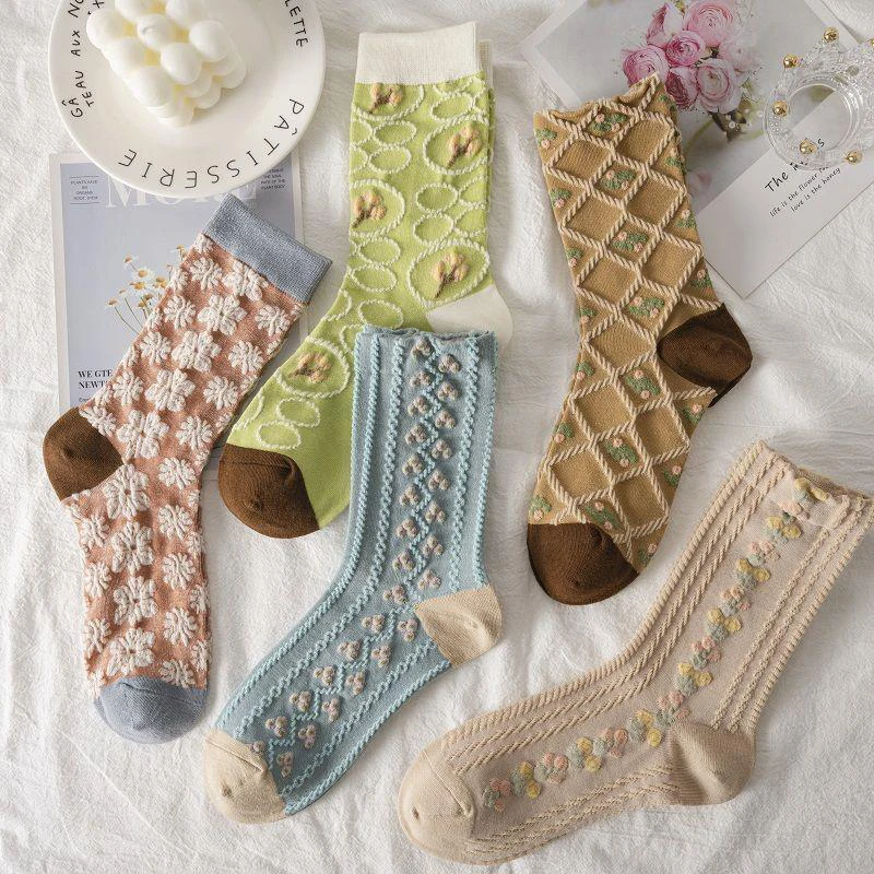 1 Pair Vintage Floral Cotton Socks 3D Flowers Mid Tube Socks Spring Autumn Socks Harajuku Style Casual Socks For Girls Women
1 Pair Vintage Floral Cotton Socks 3D Flowers Mid Tube Socks Spring Autumn Socks Harajuku Style Casual Socks For Girls Women