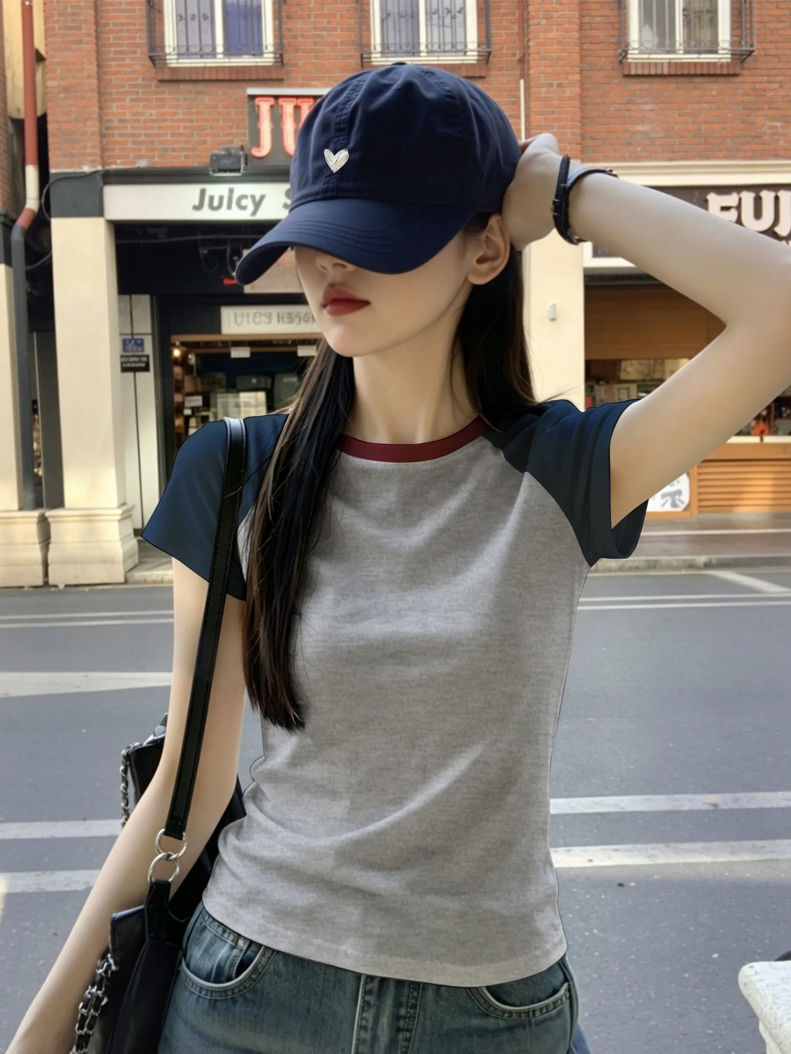Gray Vintage Contrast Color Splicing Short Sleeve T-Shirt Women Summer round Neck Slimming Design Top Casual Style Cotton Blend
Gray Vintage Contrast Color Splicing Short Sleeve T-Shirt Women Summer round Neck Slimming Design Top Casual Style Cotton Blend