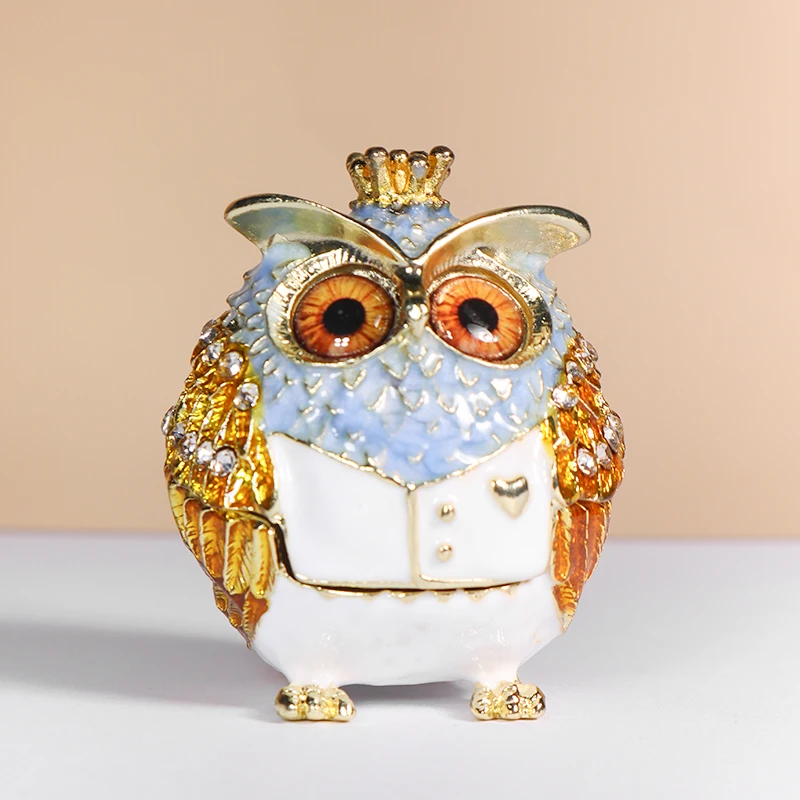 Cute Owl Jewelry Box, Mini Portable Travel Jewelry Storage Organizer for Earrings Necklace Ring, Alloy Jewelry Display Case
Cute Owl Jewelry Box, Mini Portable Travel Jewelry Storage Organizer for Earrings Necklace Ring, Alloy Jewelry Display Case
