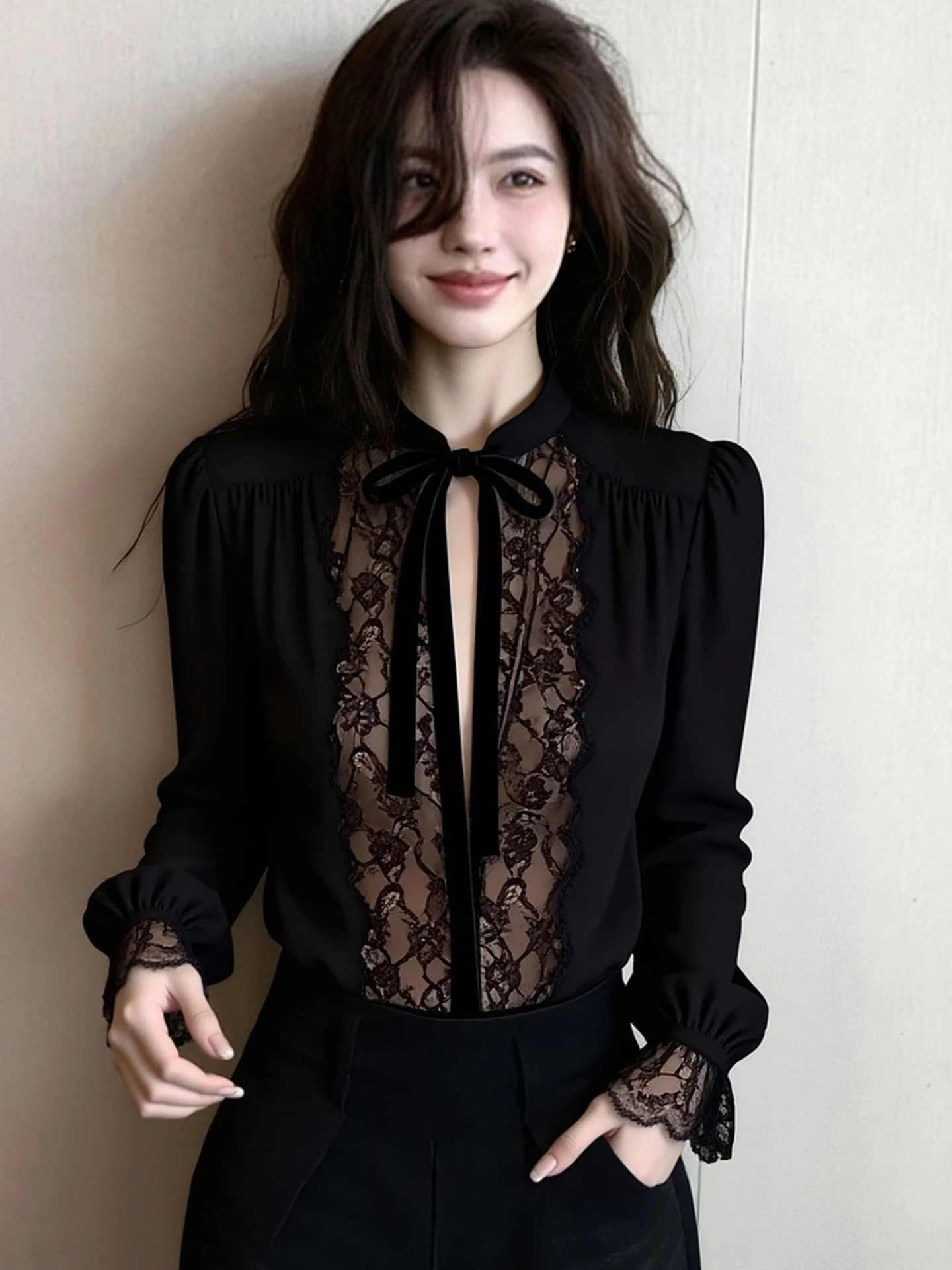 Elegant Black Lace Splice Long Sleeve Shirt Spring Stand Collar Fashionable Top High-End Sensation Age-Defying Women's Blouse
Elegant Black Lace Splice Long Sleeve Shirt Spring Stand Collar Fashionable Top High-End Sensation Age-Defying Women's Blouse