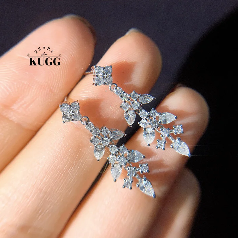 Серьги KUGG из 100% белого золота 18 карат, роскошный дизайн, 1,30 карата, серьги-подвески с натуральными бриллиантами для женщин, элитные ювелирные изделия для вечеринок
Серьги KUGG из 100% белого золота 18 карат, роскошный дизайн, 1,30 карата, серьги-подвески с натуральными бриллиантами для женщин, элитные ювелирные изделия для вечеринок