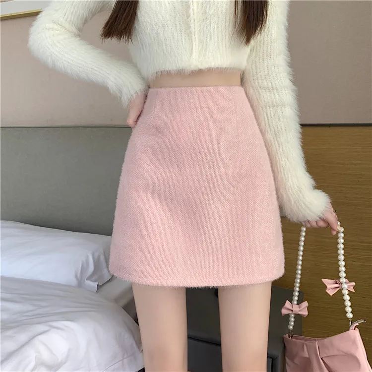 Gidyq Women Thick Mini Skirt Elegant Korean High Waist Ladies Imitation Mink Skirt Harajuku Fashion Casual Mini A Line Skirts
Gidyq Women Thick Mini Skirt Elegant Korean High Waist Ladies Imitation Mink Skirt Harajuku Fashion Casual Mini A Line Skirts