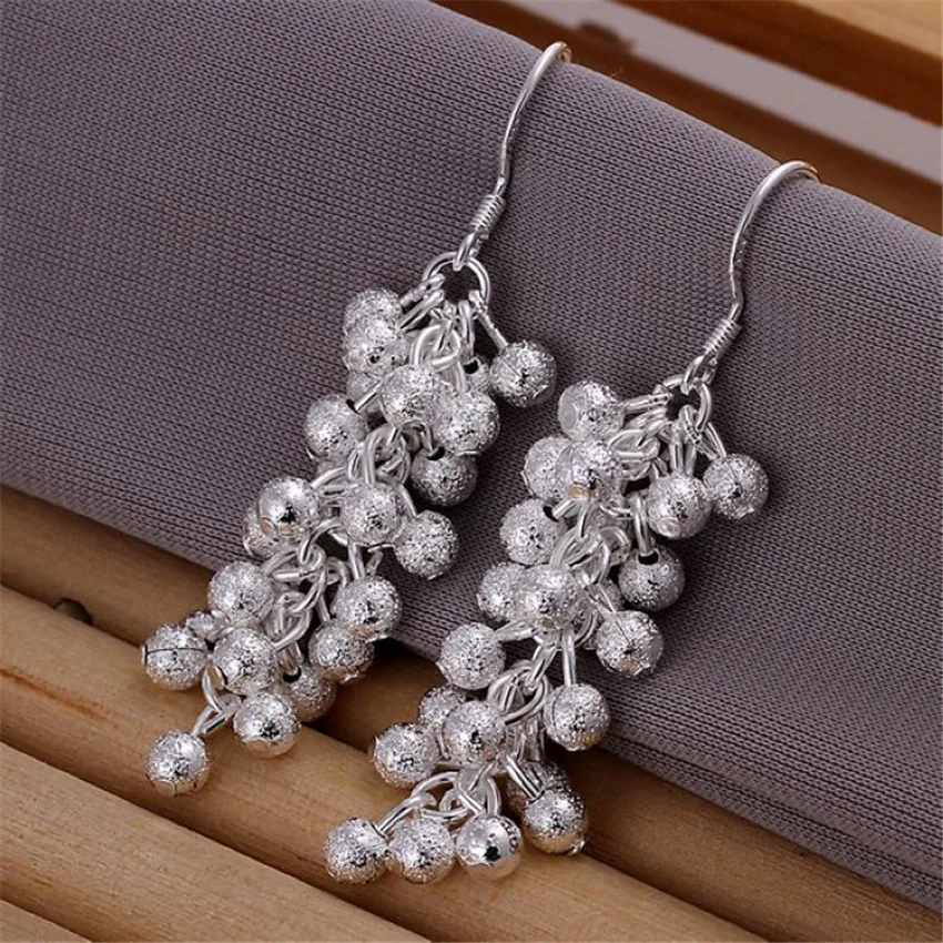 Charms For Women 925 Sterling Silver Earrings Beautiful Christmas Gift Vintage Grape Fashion Trends Jewelry Party Gifts
Charms For Women 925 Sterling Silver Earrings Beautiful Christmas Gift Vintage Grape Fashion Trends Jewelry Party Gifts