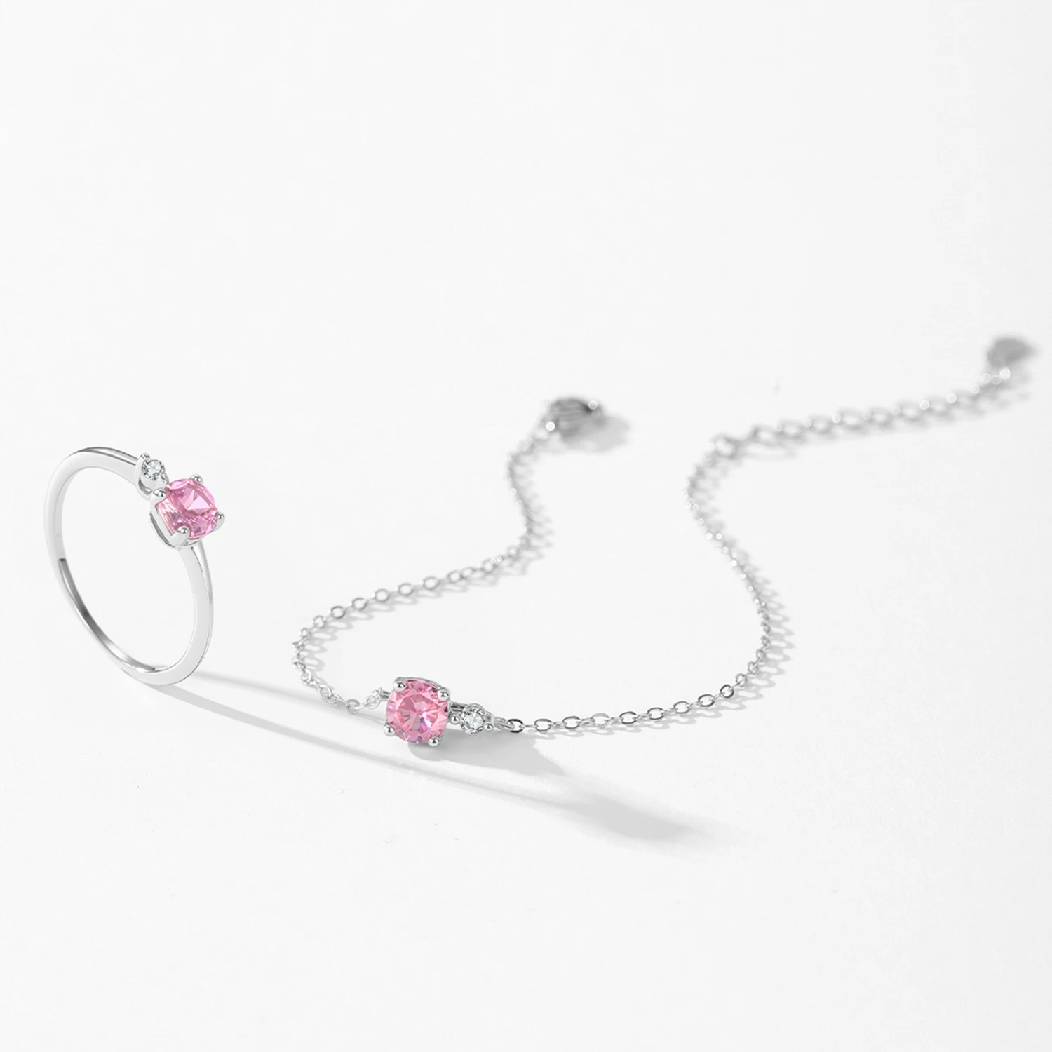 Ailmay 925 Sterling Silver Romantic Pink Zircon Ring Bracelet Jewelry Set for Women Valentine's Day Gift
Ailmay 925 Sterling Silver Romantic Pink Zircon Ring Bracelet Jewelry Set for Women Valentine's Day Gift