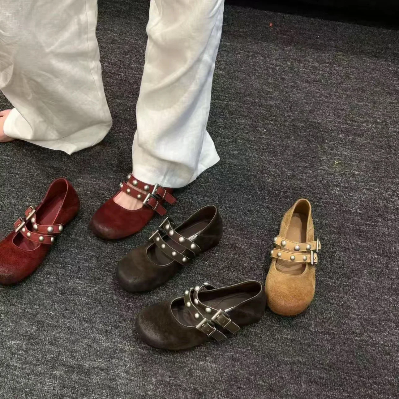 2025 г., женская обувь Мэри Джейн, осенние новые модные универсальные удобные лоферы на плоской подошве, повседневная женская кожаная обувь без шнуровки
2025 г., женская обувь Мэри Джейн, осенние новые модные универсальные удобные лоферы на плоской подошве, повседневная женская кожаная обувь без шнуровки