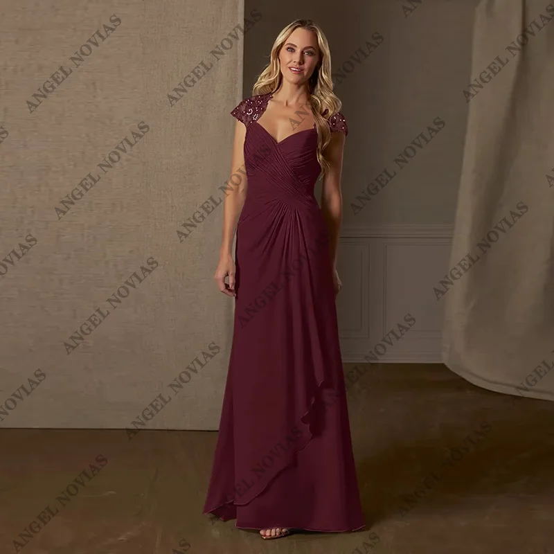 Customized Long Burgundy Chiffon Floor-Length Mother of the Bride Dress 2025 vestidos de fiesta elegantes para mujer2024
Customized Long Burgundy Chiffon Floor-Length Mother of the Bride Dress 2025 vestidos de fiesta elegantes para mujer2024
