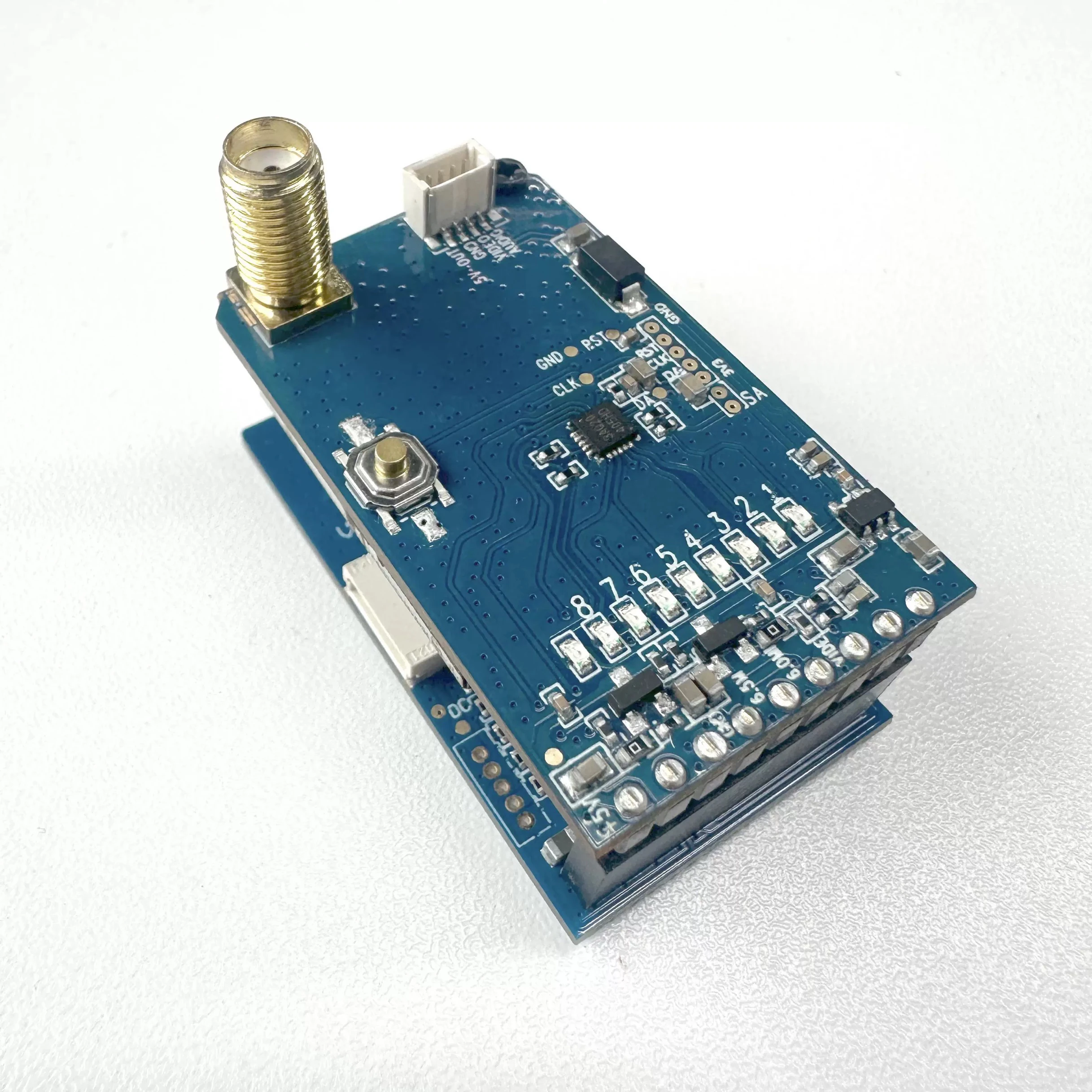 FLYT 1.2G/1.3G Image Transmission Receiver VRX with Sound FatShark Skyzone FPV Drone Remote Transmission Accs Drone Parts Module
FLYT 1.2G/1.3G Image Transmission Receiver VRX with Sound FatShark Skyzone FPV Drone Remote Transmission Accs Drone Parts Module