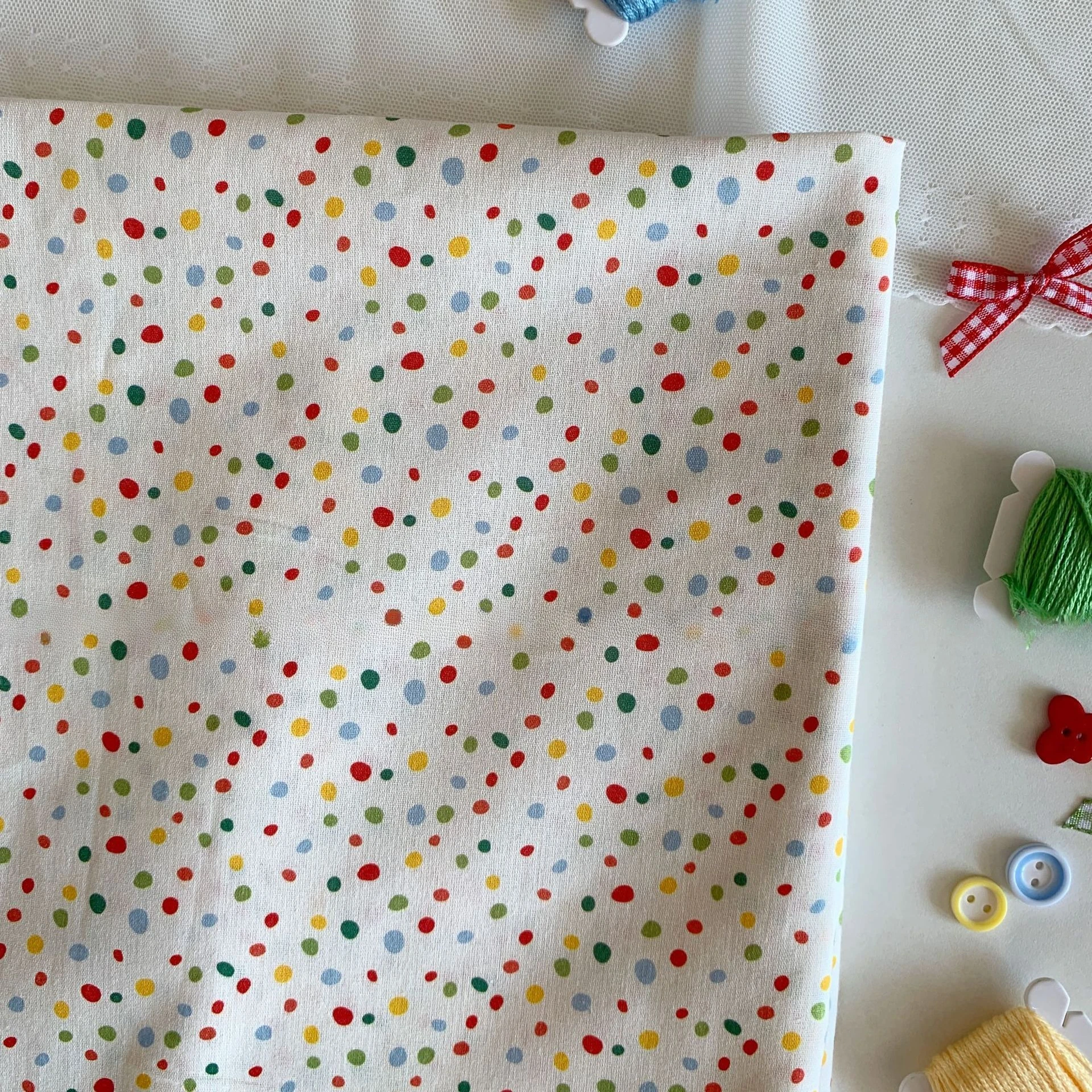 100% Cotton 40S Dopamine Irregular Dot Print Fabric, Colorful Fashion Cloth for Kids Teen Apparel Hair Ties Bags DIY Sewing
100% Cotton 40S Dopamine Irregular Dot Print Fabric, Colorful Fashion Cloth for Kids Teen Apparel Hair Ties Bags DIY Sewing