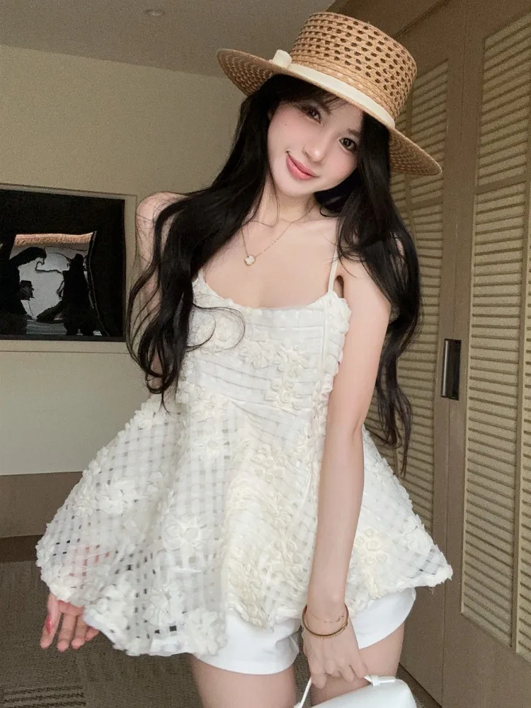 Romantic Korean Style Floral Strap Vest And Shorts Slim Fit Summer New Style Fashionable Two-Piece Set Hollow out Bridesmaid ...
Romantic Korean Style Floral Strap Vest And Shorts Slim Fit Summer New Style Fashionable Two-Piece Set Hollow out Bridesmaid ...
