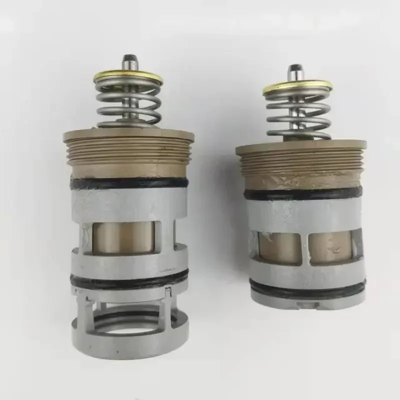 Valve core VC6013 electric two-way core VC series electric three-way valve core
Valve core VC6013 electric two-way core VC series electric three-way valve core