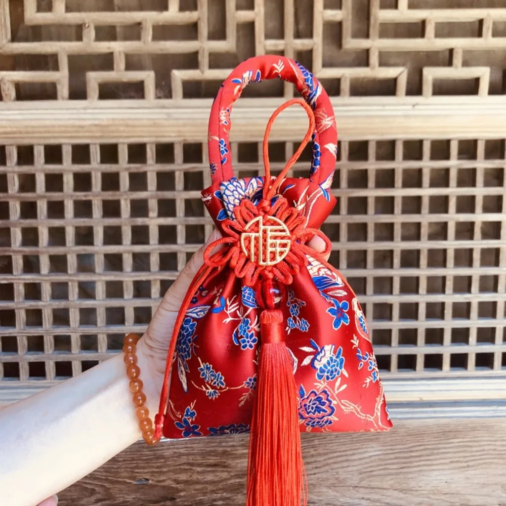 Chinese Style Canvas Flower Drawstring Bag Phoenix Dragon Chinese Knot Tassel Handbag Storage Bag Wrist Bag New Year Bucket Bag
Chinese Style Canvas Flower Drawstring Bag Phoenix Dragon Chinese Knot Tassel Handbag Storage Bag Wrist Bag New Year Bucket Bag