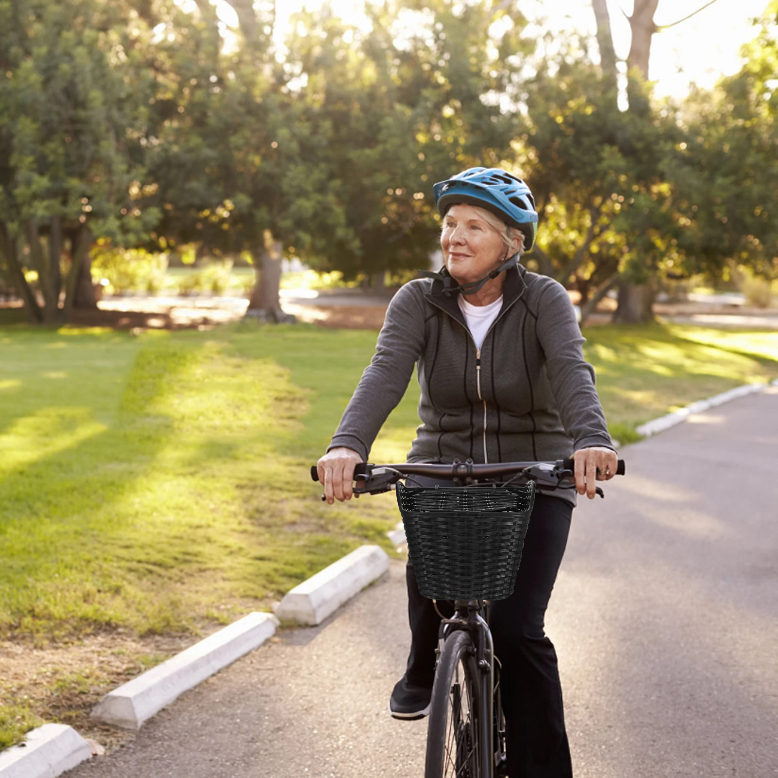 Профессиональная велосипедная корзина, водонепроницаемая непромокаемая пластиковая крышка большой емкости для детей и взрослых, велосипеды, стабильный, безопасный, открытый, пляж
Профессиональная велосипедная корзина, водонепроницаемая непромокаемая пластиковая крышка большой емкости для детей и взрослых, велосипеды, стабильный, безопасный, открытый, пляж