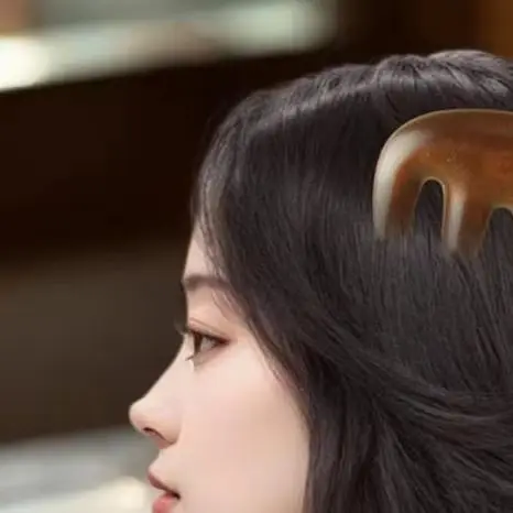 Cat Shape Sandalwood Hair Comb Scalp Relax Acupoint Massager Portable Wooden Handle Five Teeth Comb Anti-Static Styling Tool
Cat Shape Sandalwood Hair Comb Scalp Relax Acupoint Massager Portable Wooden Handle Five Teeth Comb Anti-Static Styling Tool
